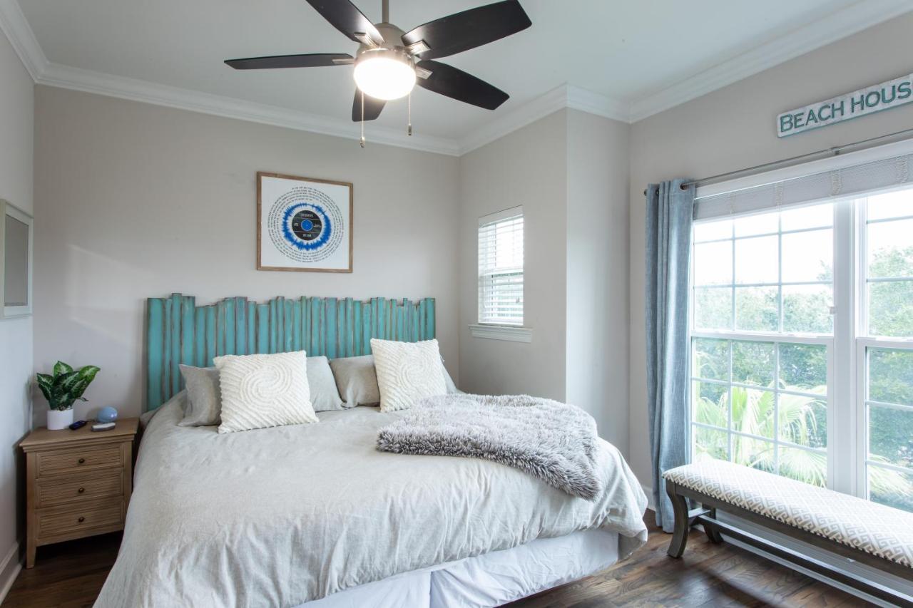 Lux Beatles Themed Beach Home, 5 Min Walk To Beach + Golf Cart, Dog Friendly! 데스틴 외부 사진