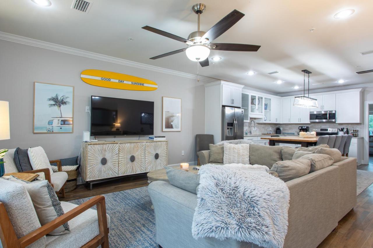 Lux Beatles Themed Beach Home, 5 Min Walk To Beach + Golf Cart, Dog Friendly! 데스틴 외부 사진